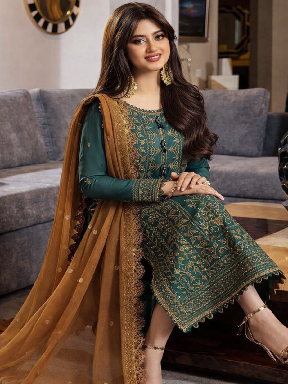 Asim Jofa Luxury Embroidered Airjet Lawn 3PC Suit